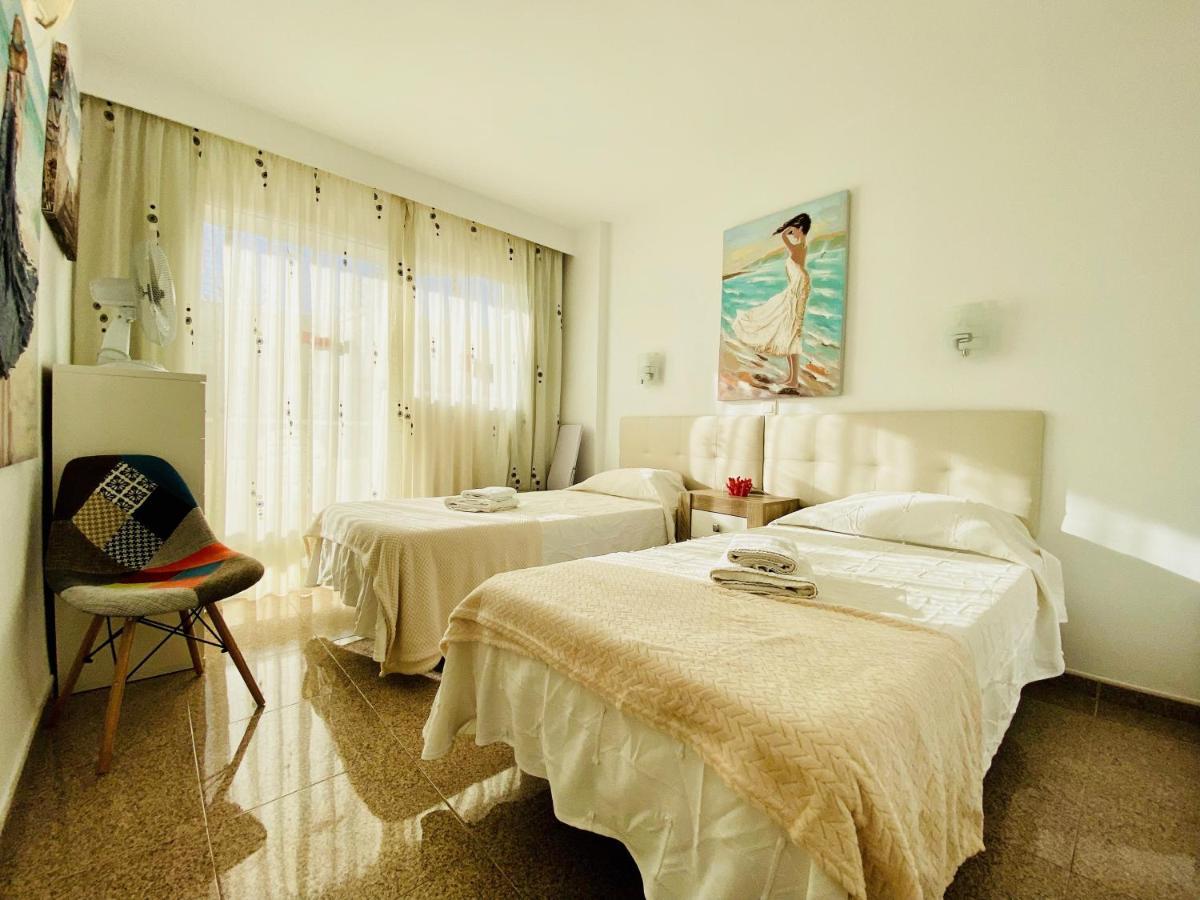 San Bartolomé Orange And White Apartment In Yumbo מראה חיצוני תמונה